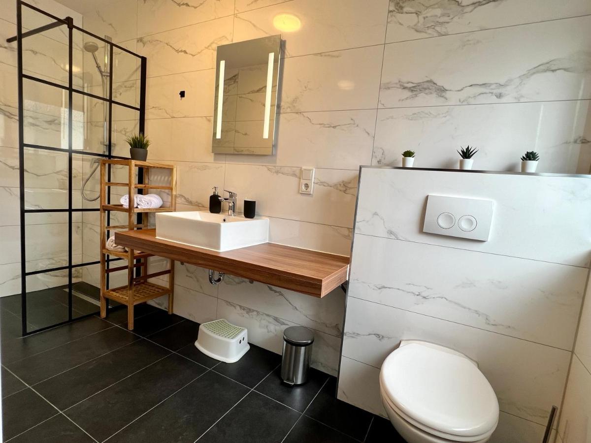 Junipro Apartments & Rooms Bosen-Eckelhausen ภายนอก รูปภาพ